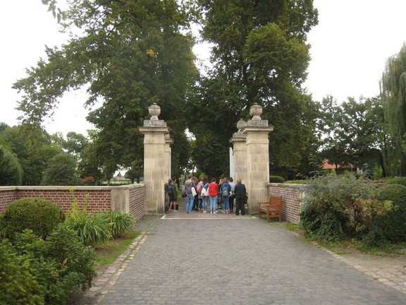 Burg Hülshoff Havixbeck. Schülergruppe, 11.09.2018 | Foto: Barbara Seifen (c) LWL-DLBW